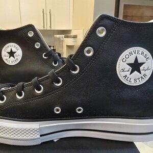 Converse MENS CTAS Lift Platform Leather Hi Size 10 Black/White 561675C CHUCK 70